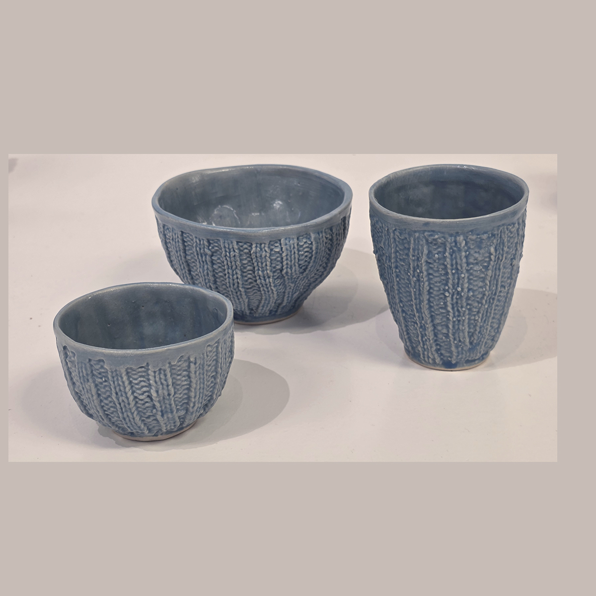 Små skåle med strik